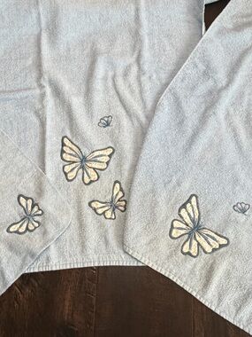 Vintage CANNON Towel & Washcloth Set Bitterflies